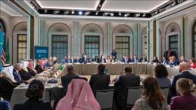 الرياض وواشنطن توقعان شراكة استراتيجية في الذكاء الاصطناعي