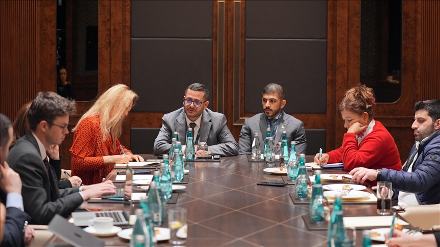 Abu Dabi'de yapılması planlanan 54 milyar dolarlık projeler Türkiye'de yatırımcılara tanıtıldı