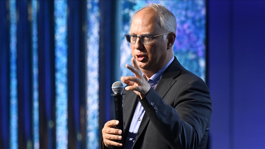 Putin\'in temsilcisi Dmitriyev: Avrupa, Rus gazını bırakarak 1,4 trilyon dolar kaybetti