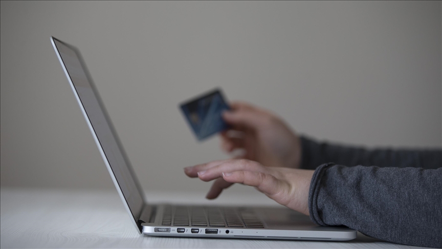 Türk iş dünyası AB'nin "online alışveriş" önleminde Türkiye'nin muaf tutulmasını bekliyor