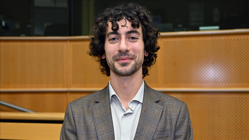 AB sözcülerine "Gazze" sorusu nedeniyle işini kaybeden gazeteci, savunduğu değerleri korumakta kararlı