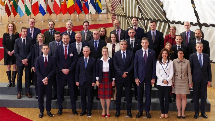 Bislimi në Bruksel  Kosova meriton marrjen e statusit të vendit kandidat në BE