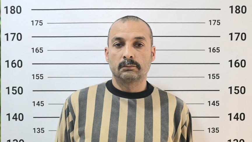 "متورط بانتهاكات جسيمة".. توقيف ضابط بالنظام السوري المخلوع