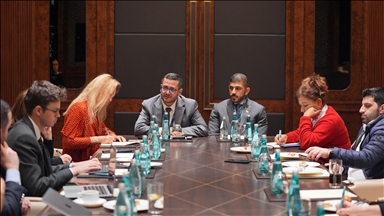 Abu Dabi'de yapılması planlanan 54 milyar dolarlık projeler Türkiye'de yatırımcılara tanıtıldı