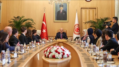 TBMM Başkanı Kurtulmuş, Bakan Göktaş ile Ulusal Çocuk Forumu temsilcilerini kabul etti