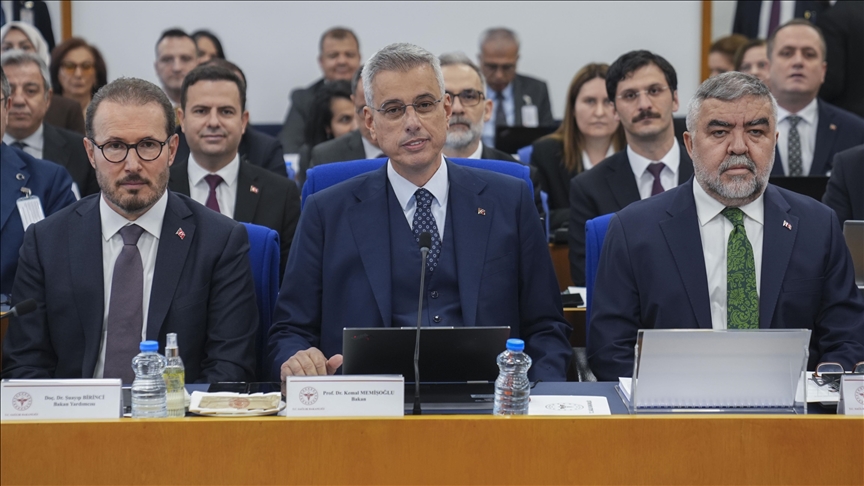 Sağlık Bakanı Memişoğlu: Yerli ve milli GÖKBEY helikopter ambulanslarımız 2026 sonunda görev başında olacak