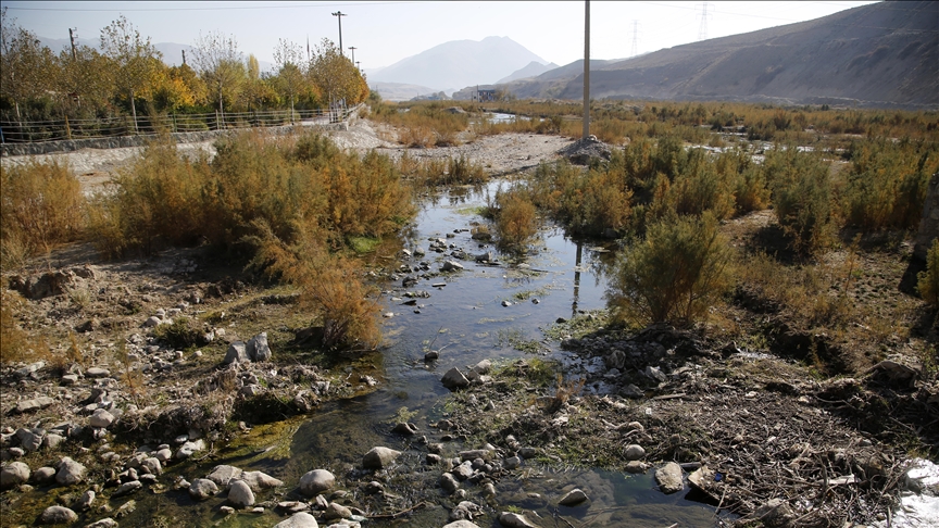 İran’daki benzeri görülmemiş kuraklığa iklim değişikliğinin yol açtığı belirlendi