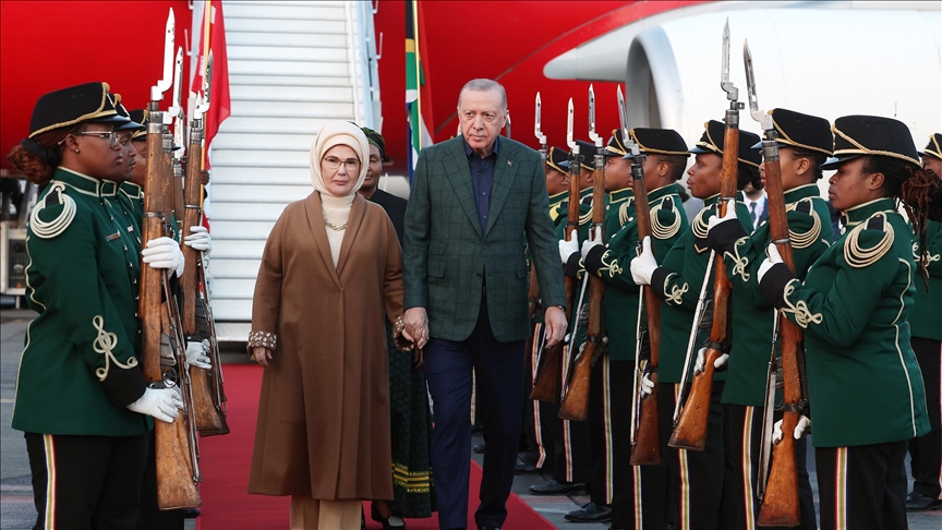 الرئيس أردوغان يصل جنوب إفريقيا للمشاركة في قمة مجموعة العشرين