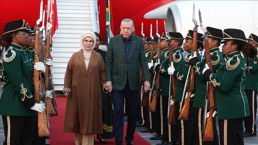 Sommet du G20 : Erdogan arrive à Johannesburg