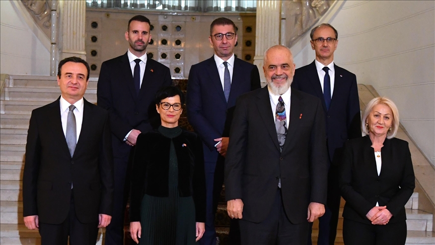 Eurokomisarja Kos: Jemi në gjysmën e rrugës së zbatimit të Planit të Rritjes për Ballkanin Perëndimor