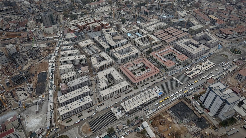 Depremlerden etkilenen Malatya'nın çehresi alt ve üstyapı yatırımlarıyla değişiyor