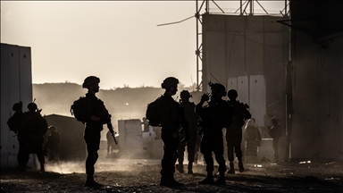 غزة.. الجيش الإسرائيلي يدعي قتل 5 فلسطينيين بعد خروجهم من نفق برفح