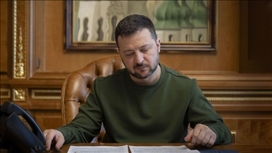 Zelenskiy, "Ukrayna için barış planını" Macron, Starmer ve Merz ile telefonda görüştü 