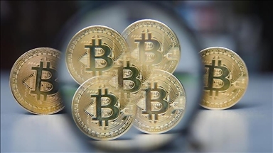 Bitcoin dives over 9% as Fed rate cut hopes decline