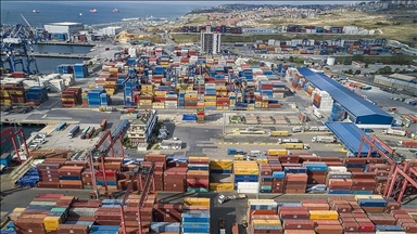 ساڵی ڕابردوو ھەناردەکردنی تورکیا بۆ وڵاتانی G20 ١٠٠ ملیار دۆلاری تێپەراندووە