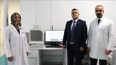 Kan hücrelerini yapay zekayla tanıyan cihaz hekimlere kolay erişim sağlıyor