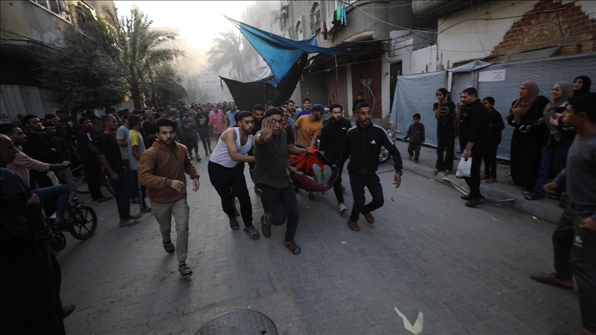 Најмалку 21 Палестинец убиени во израелски напади низ Газа и покрај прекинот на огнот