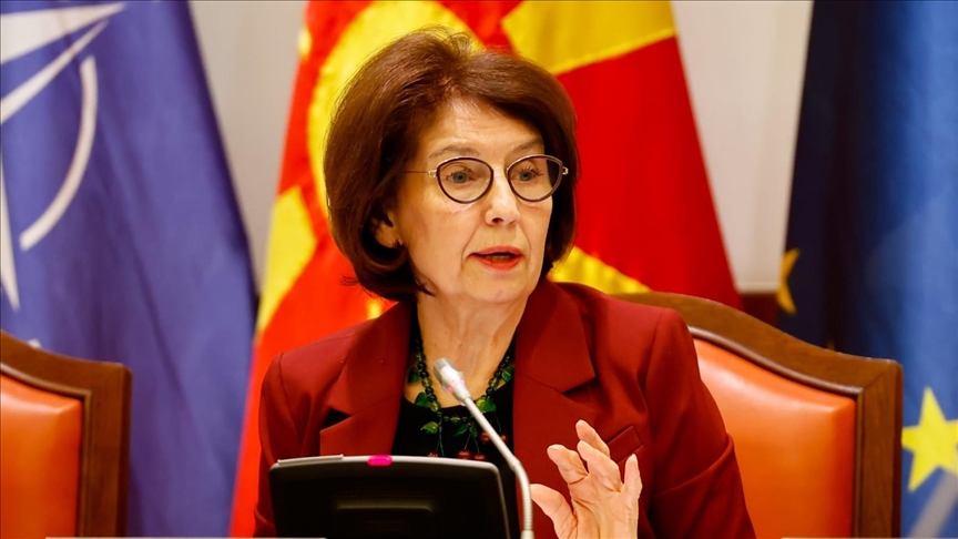 Честитка од претседателката Сиљановска-Давкова по повод 22 Ноември – Денот на албанската азбука