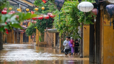 55 morts et 13 disparus après les inondations qui ont frappé le centre du Vietnam