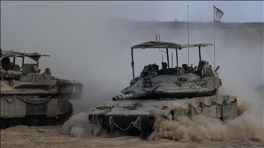 Israeli forces raid Syria’s Quneitra countryside with military vehicles, tanks