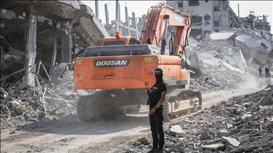 В Газе оказавшихся под завалами палестинцев будут искать лишь с одним экскаватором