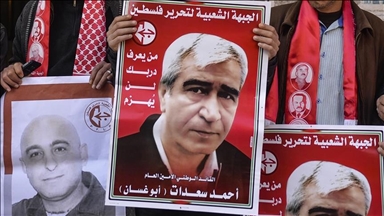 إعلام الأسرى: تدهور صحة أحمد سعدات بسجون إسرائيل جراء اعتداءات متكررة