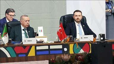 Erdogan: Potrebna jača saradnja i održivi lanci snabdijevanja za oporavak globalne trgovine