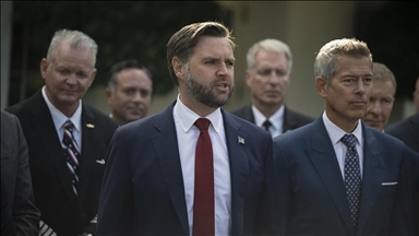 فانس يدافع عن خطة ترامب لإنهاء الحرب الروسية الأوكرانية