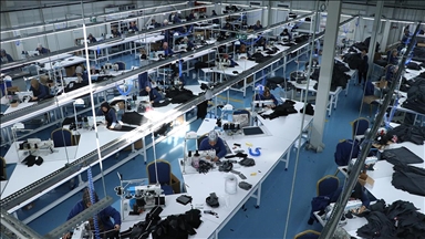 Eski cezaevi 100 kadının çalıştığı tekstil fabrikasına dönüştü