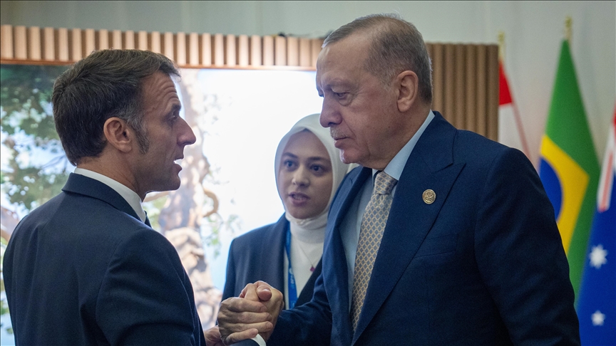 Le président turc Erdogan rencontre Emmanuel Macron