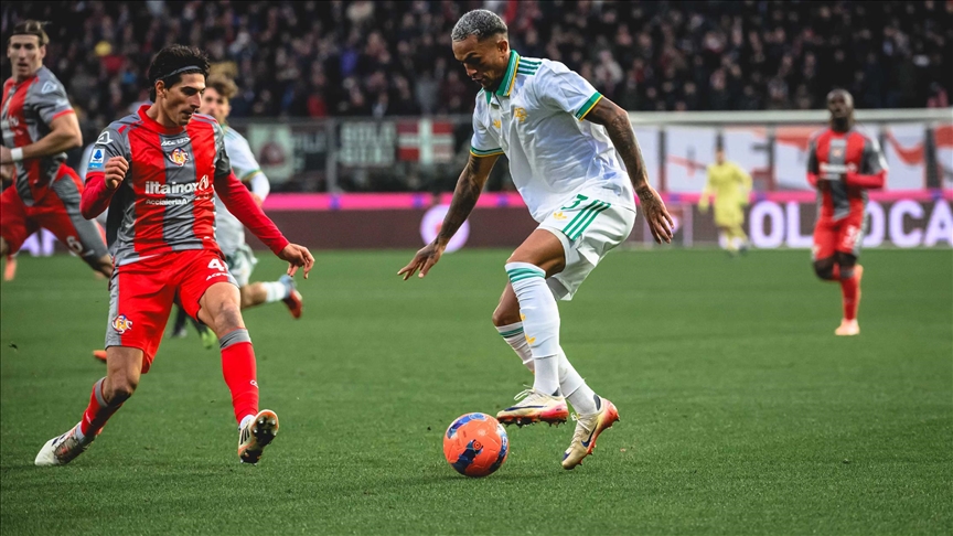 قدم.. روما يتخطى كريمونيزي وينفرد بصدارة الدوري الإيطالي