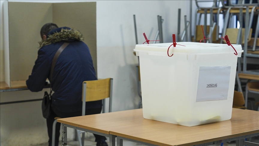 Na izborima za predsjednika RS-a glasalo 9,76 posto birača