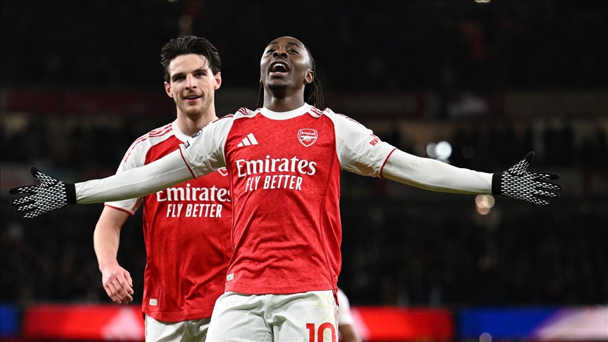 قدم.. إيزي يقود أرسنال لحسم "ديربي شمال لندن" أمام توتنهام