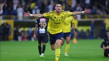 قدم.. النصر يحكم قبضته على صدارة الدوري السعودي