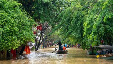 Число погибших в результате селей и наводнений во Вьетнаме возросло до 90