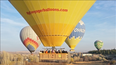 Li Nevşehirê ji bo mamosteyan tûra balona hewaya germ hat lidarxistin