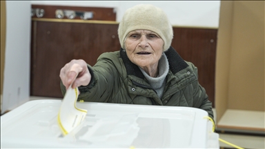 Otvorena biračka mjesta na prijevremenim izborima za predsjednika bh. entiteta Republika Srpska