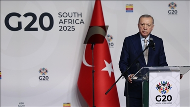 أردوغان: سأهاتف بوتين غدا لبحث إنهاء الحرب وتفعيل ممر الحبوب 