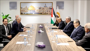 رام الله.. حسين الشيخ يبحث مع بلير الأوضاع في غزة والضفة