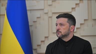 زيلينسكي: سنناقش الخطة الأمريكية لإنهاء الحرب مع 4 دول