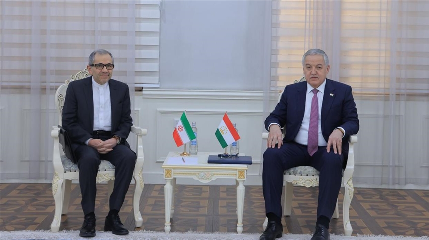 Таджикистан и Иран провели политические консультации на уровне МИД