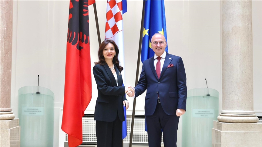 Kryediplomati kroat: Kroacia mbështet ambicien e Shqipërisë për të qenë pjesë e BE-së
