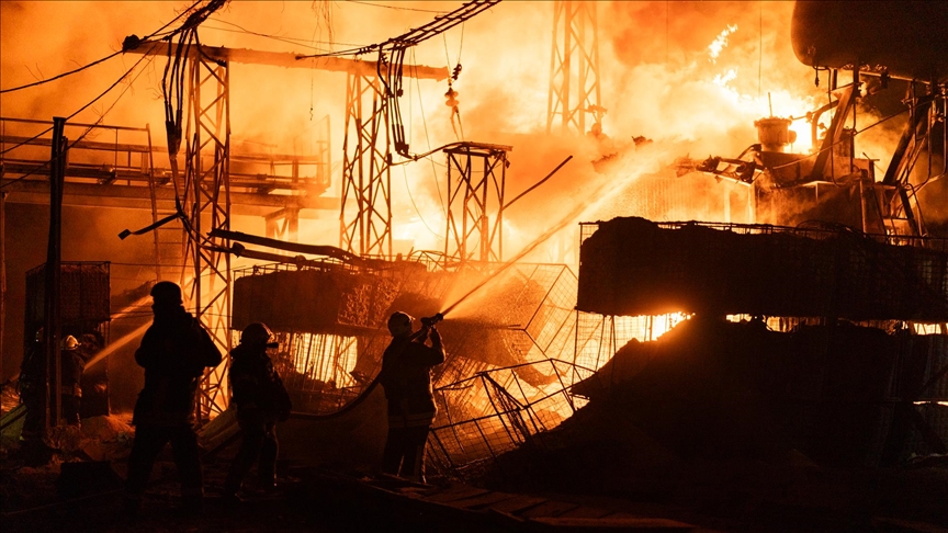 Ukrajina: Najmanje četiri osobe poginule, a 13 povrijeđeno u ruskom napadu dronovima na Harkiv