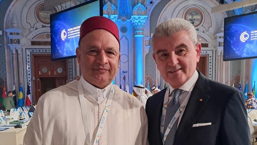 الرياض.. مباحثات مغربية لبنانية لتعزيز التعاون الصناعي