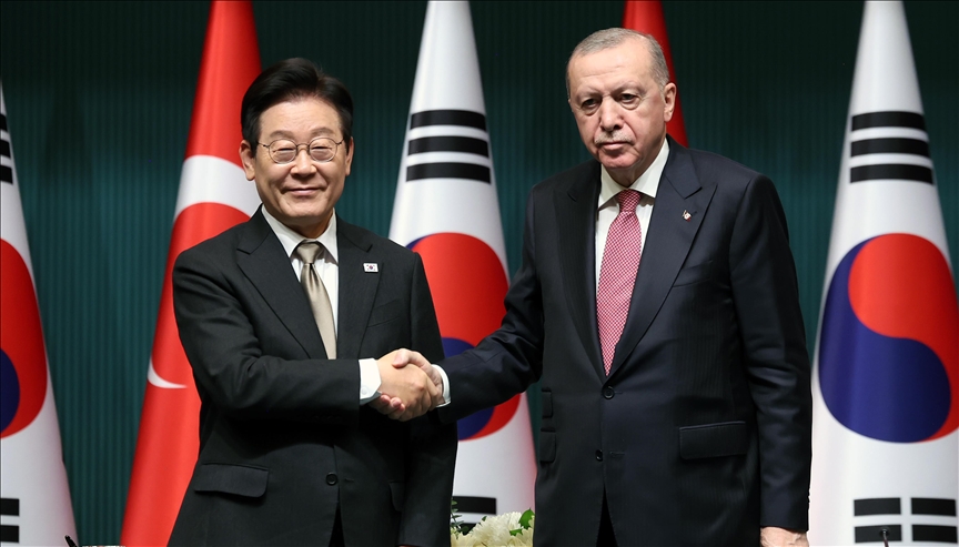 Presidenti turk dhe ai koreano jugor diskutojnë hapat për të forcuar bashkëpunimin në industrinë e mbrojtjes
