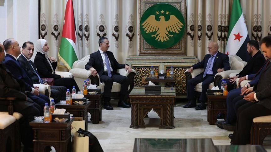 سوريا والأردن يتفقان على توسيع التبادل التجاري بداية 2026