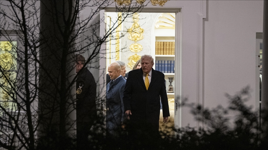 Trump argumenta que los ingresos de los aranceles impuestos a las importaciones pronto “se dispararán”