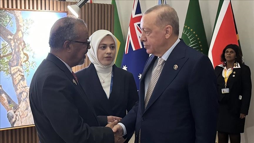 Presiden Turkiye dan Kepala WHO Bahas Isu Kesehatan di sela agenda G20