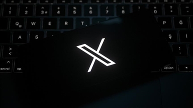 Funksioni i vendndodhjes në X shkakton polemika në llogaritë mbështetëse të Trumpit jashtë vendit