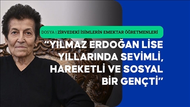 90 yaşındaki eğitim çınarı Denli, öğrencisi Yılmaz Erdoğan'la gurur duyuyor